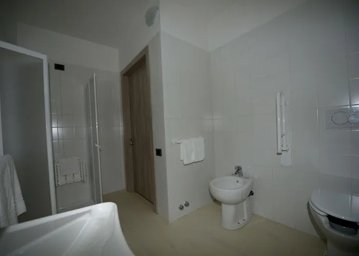 San Benedetto 3* 페스키에라델가르다